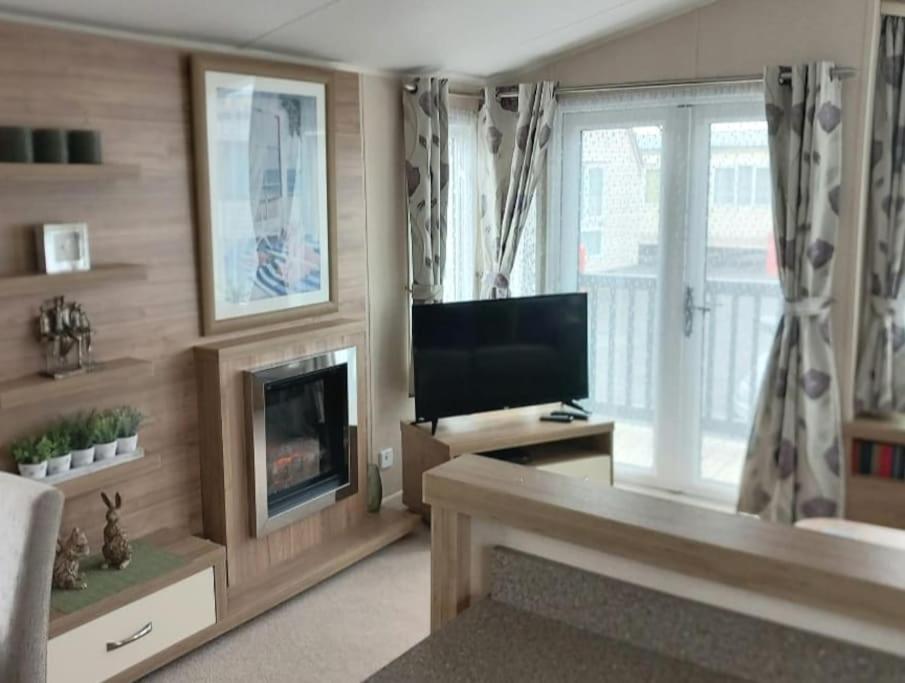 Lagooncombe Modern And Cosy Holiday Home Haverigg Eksteriør billede