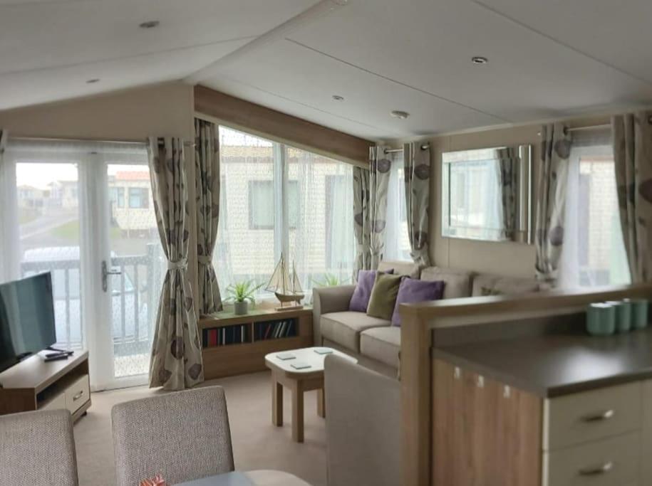 Lagooncombe Modern And Cosy Holiday Home Haverigg Eksteriør billede